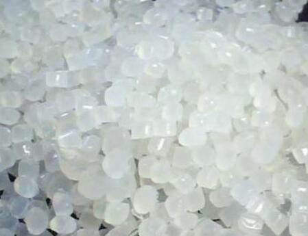 What kinds and uses of engineering plastics